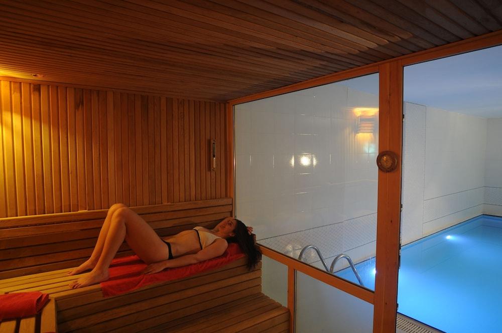 Ata Park Otel