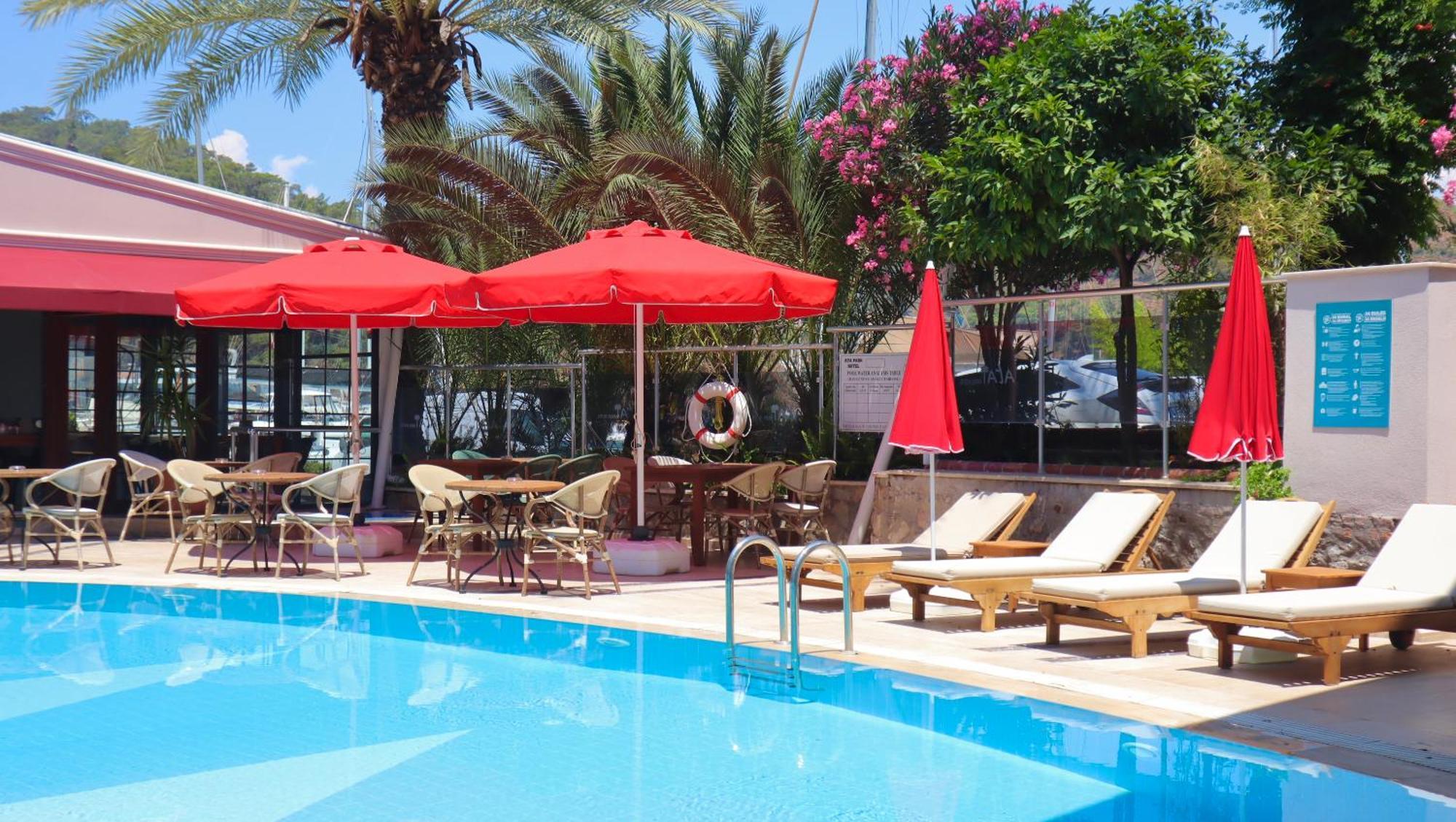 Ata Park Otel 4*