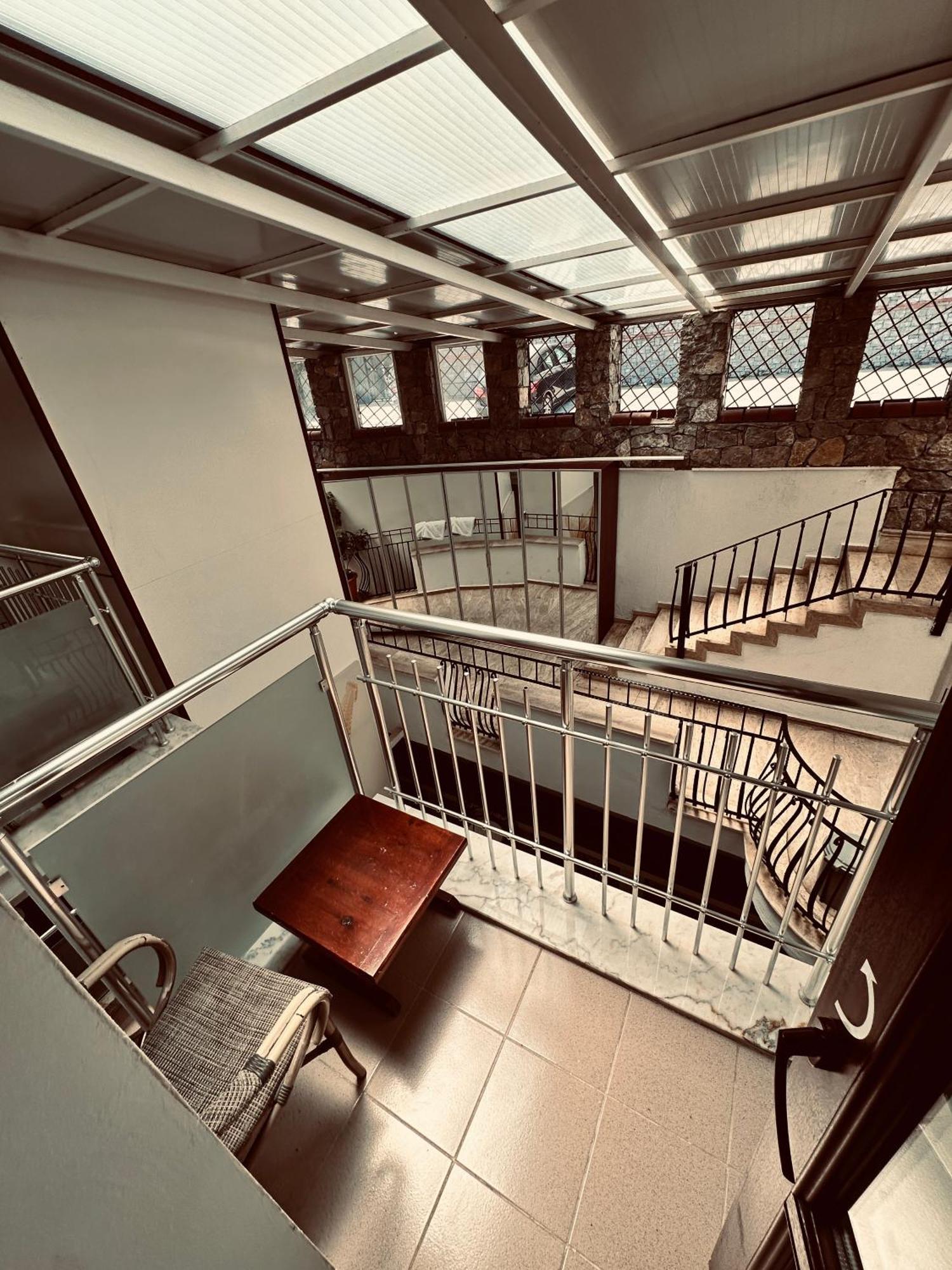 Ata Park Otel