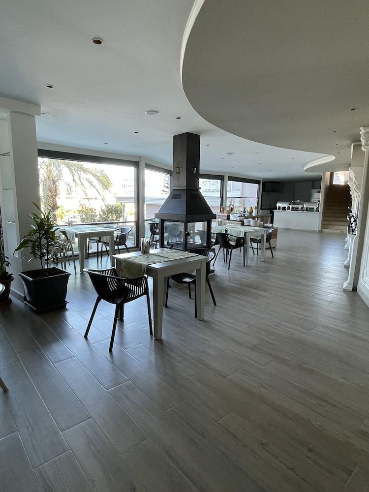 Ata Park Otel