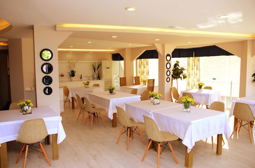 Ata Park Otel 4*
